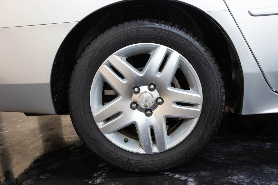 2012 Chevrolet Impala 9th Gen - Image 15 of 21