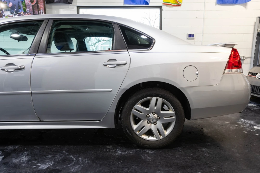 2012 Chevrolet Impala 9th Gen - Image 8 of 21