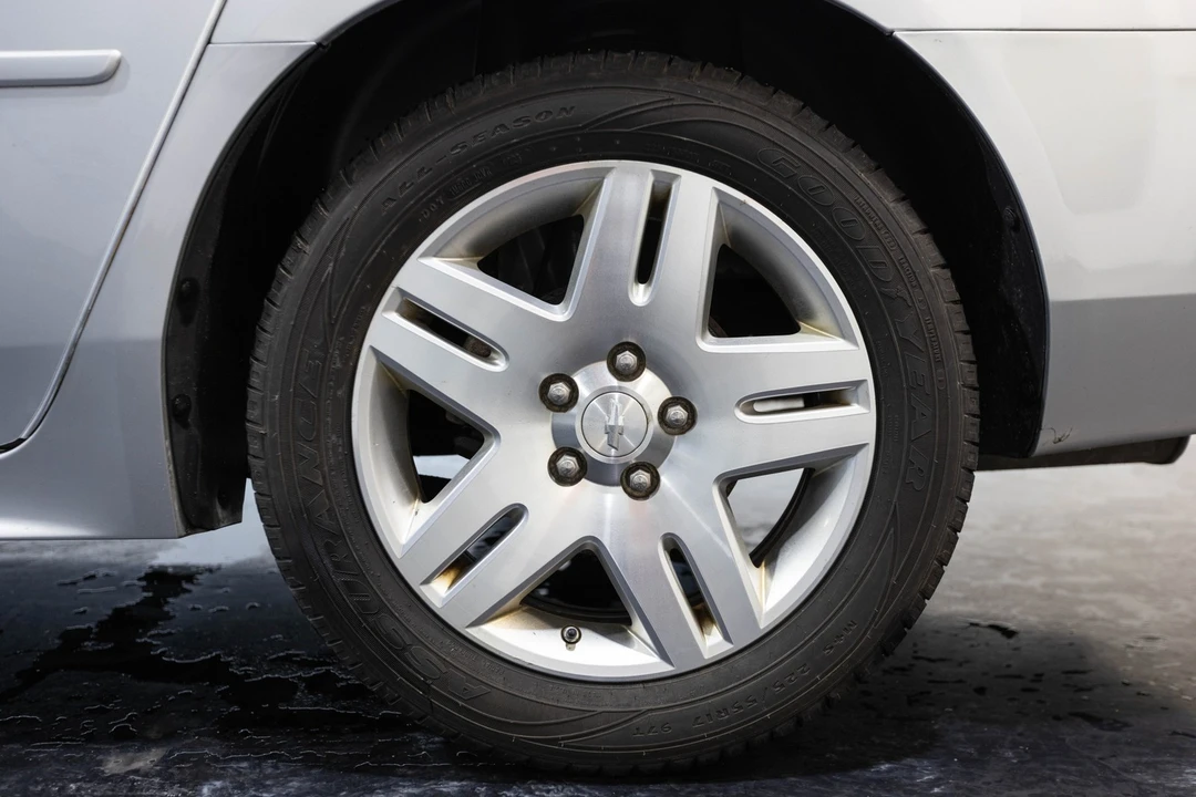 2012 Chevrolet Impala 9th Gen - Image 9 of 21