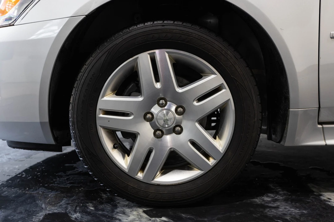 2012 Chevrolet Impala 9th Gen - Image 5 of 21