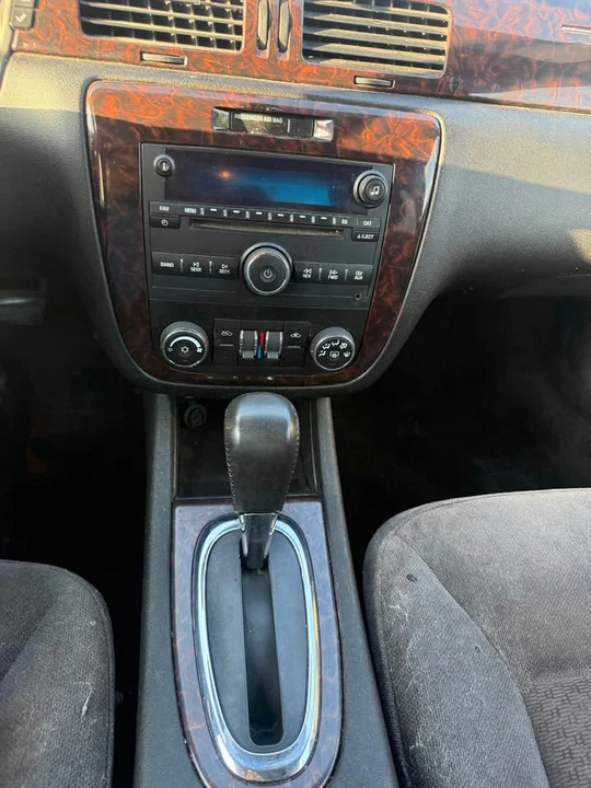 2012 Chevrolet Impala 9th Gen - Image 14 of 16