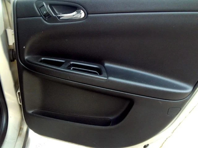 2012 Chevrolet Impala 9th Gen - Image 19 of 21