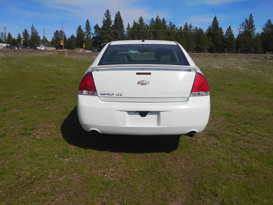 2012 Chevrolet Impala 9th Gen - Image 4 of 17