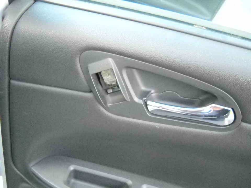 2012 Chevrolet Impala 9th Gen - Image 15 of 21