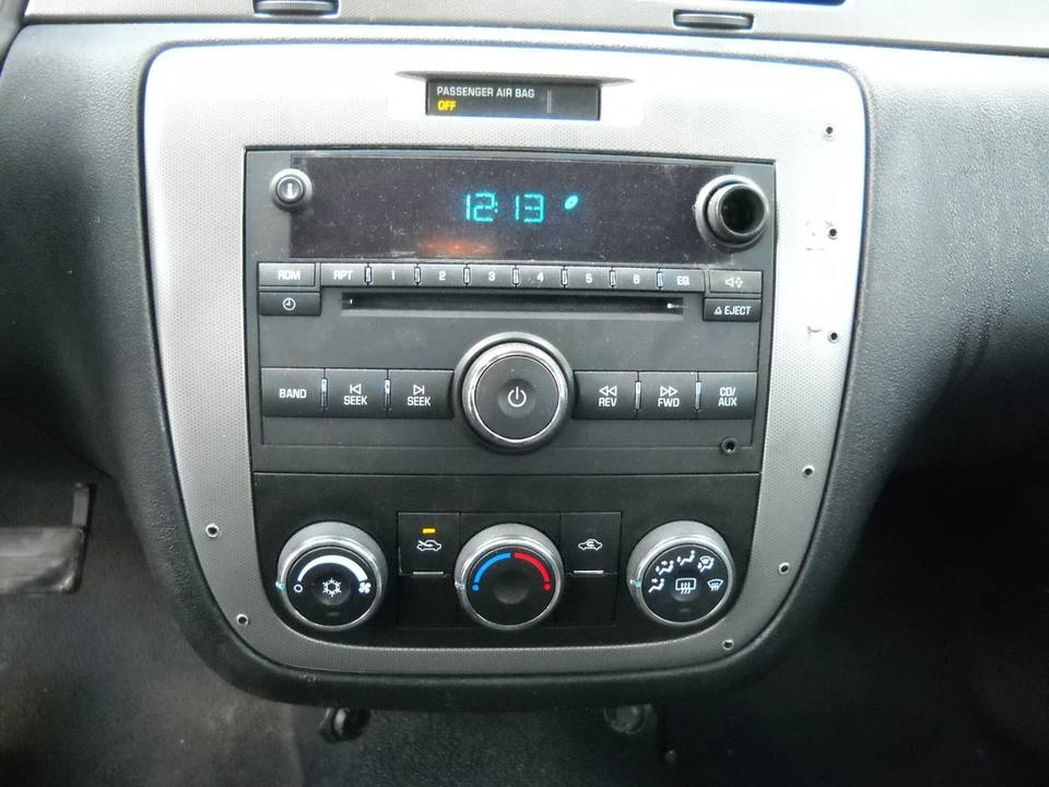 2012 Chevrolet Impala 9th Gen - Image 8 of 21