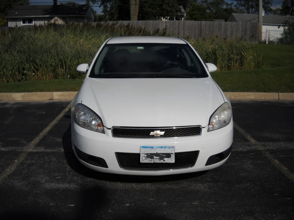 2012 Chevrolet Impala 9th Gen - Image 2 of 21