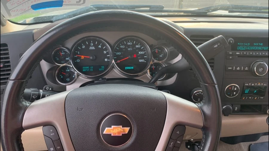 2012 Chevrolet Silverado 2nd Gen - Image 5 of 14