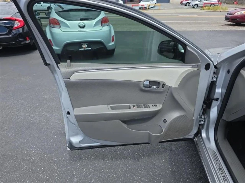 2012 Chevrolet Malibu - Image 13 of 15