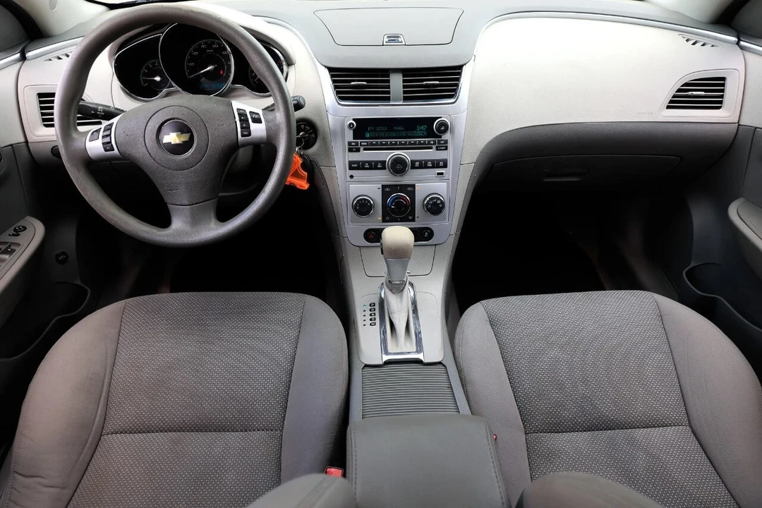 2012 Chevrolet Malibu - Image 2 of 12