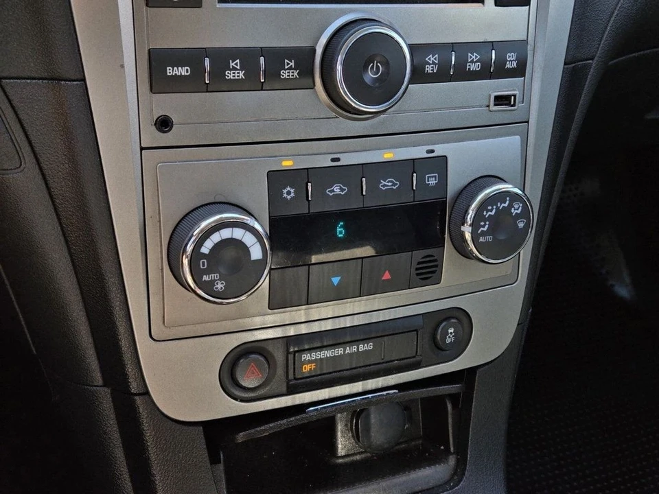 2012 Chevrolet Malibu - Image 18 of 19