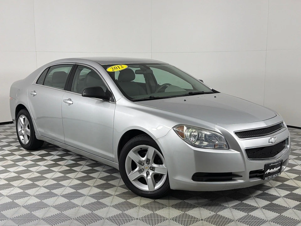2012 Chevrolet Malibu - Image 2 of 12