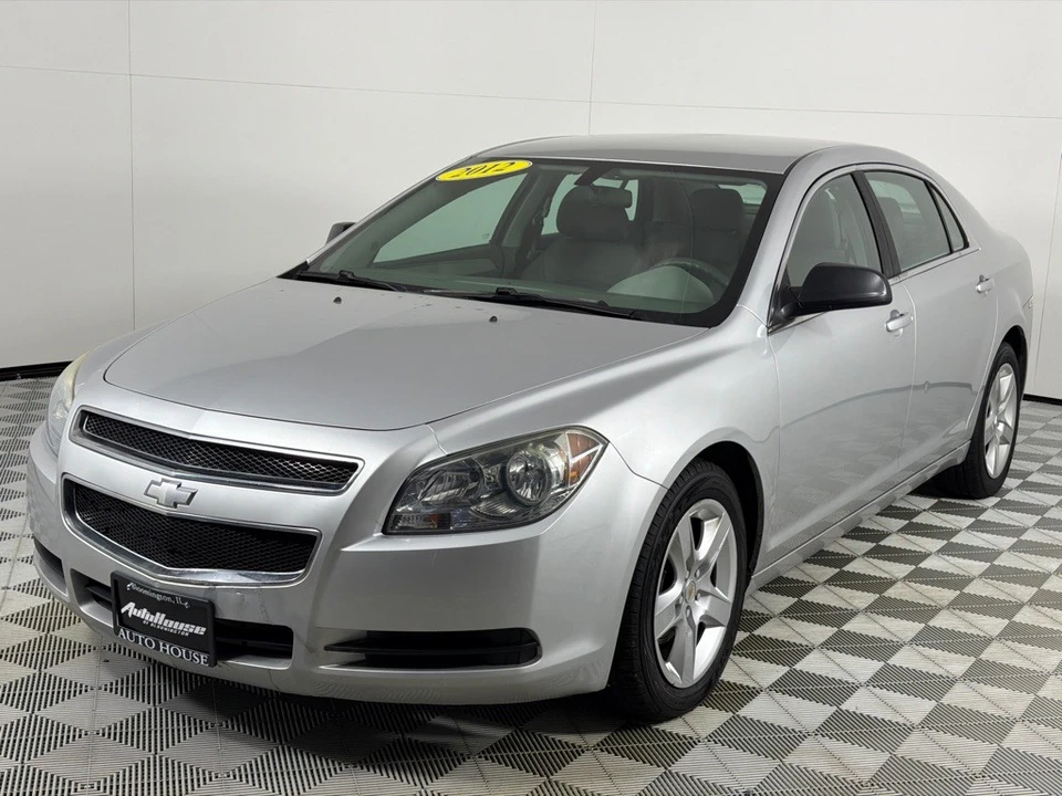 2012 Chevrolet Malibu - Image 10 of 12