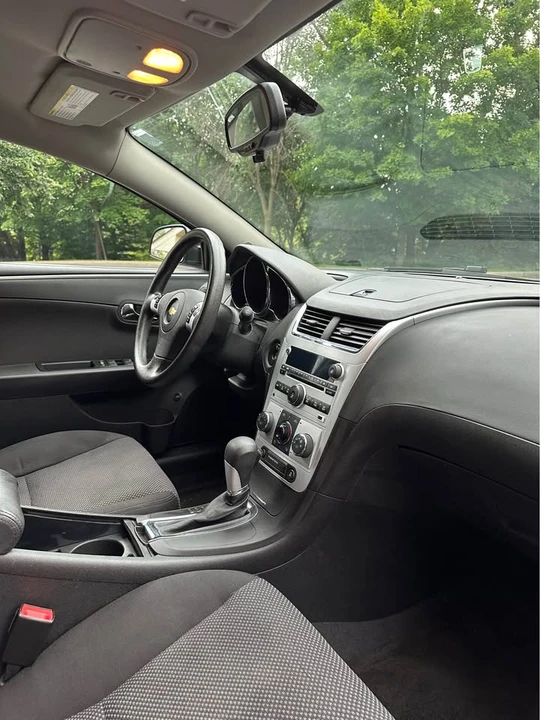 2012 Chevrolet Malibu - Image 11 of 17