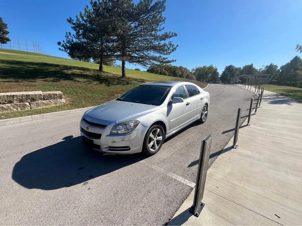 2012 Chevrolet Malibu - Image 2 of 13
