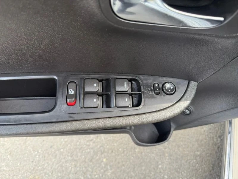 2012 Chevrolet Malibu - Image 11 of 12