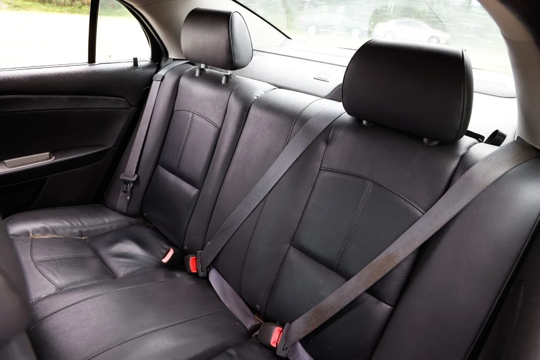 2012 Chevrolet Malibu - Image 8 of 12