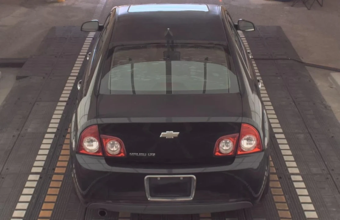 2012 Chevrolet Malibu - Image 5 of 11