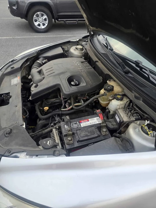 2012 Chevrolet Malibu - Image 2 of 10