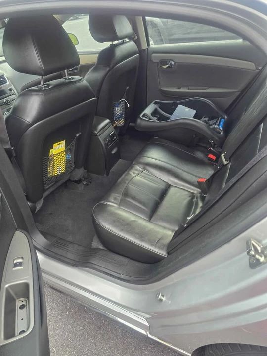 2012 Chevrolet Malibu - Image 4 of 10