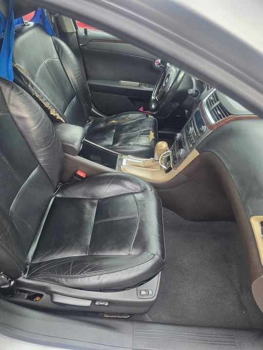 2012 Chevrolet Malibu - Image 6 of 10