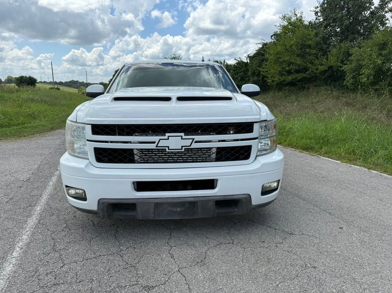 2012 Chevrolet Silverado 2nd Gen - Image 2 of 13