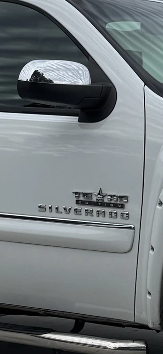 2012 Chevrolet Silverado 2nd Gen - Image 2 of 19