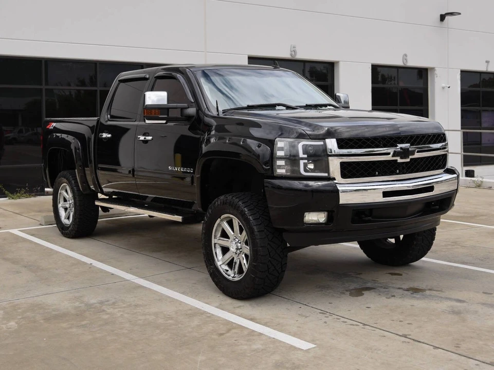 2012 Chevrolet Silverado 2nd Gen - Image 2 of 13