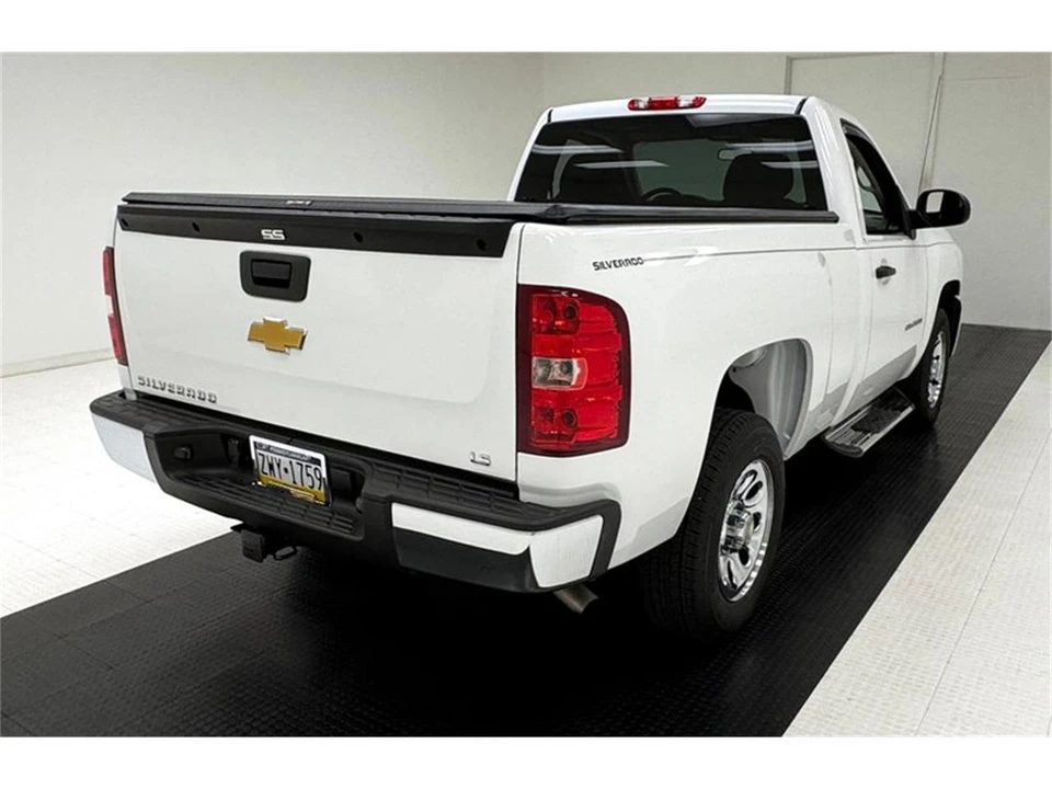 2012 Chevrolet Silverado 2nd Gen - Image 5 of 31