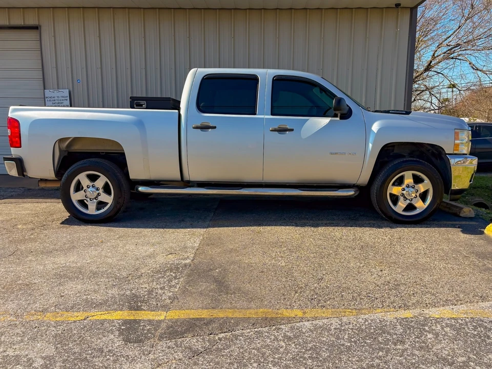 2012 Chevrolet Silverado Heavy Duty 2nd Gen - Image 15 of 31