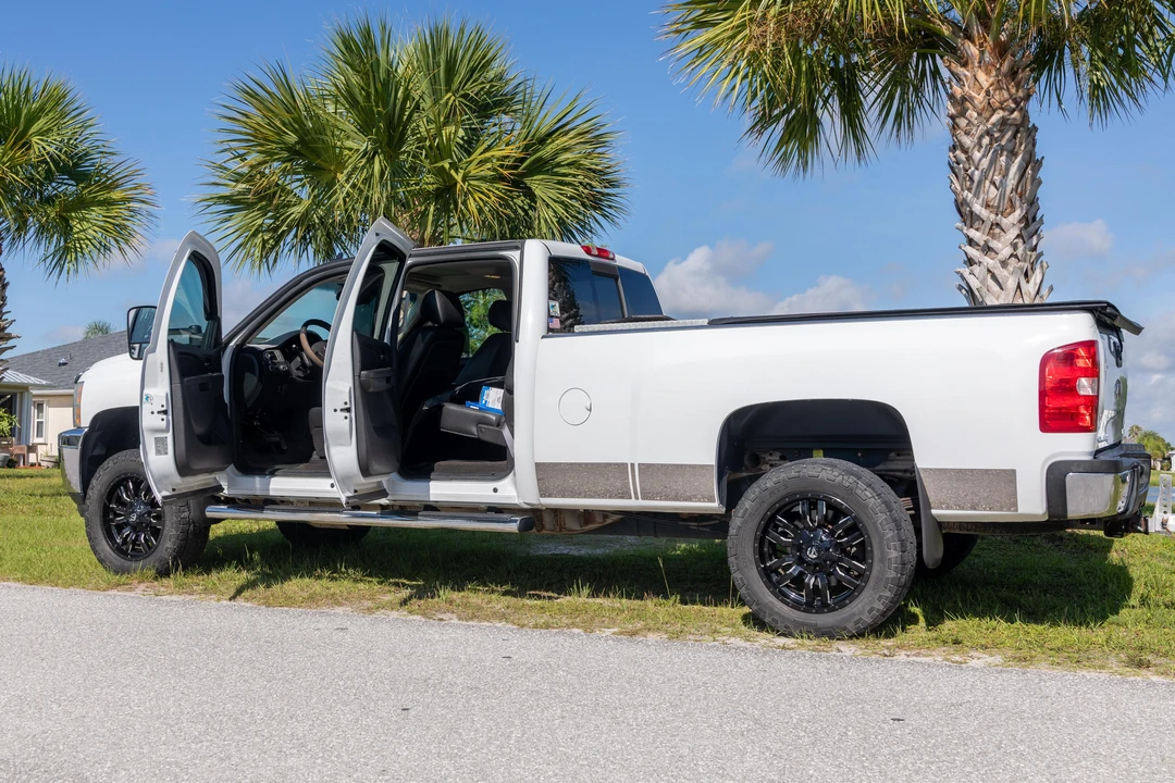2012 Chevrolet Silverado Heavy Duty 2nd Gen - Image 8 of 31
