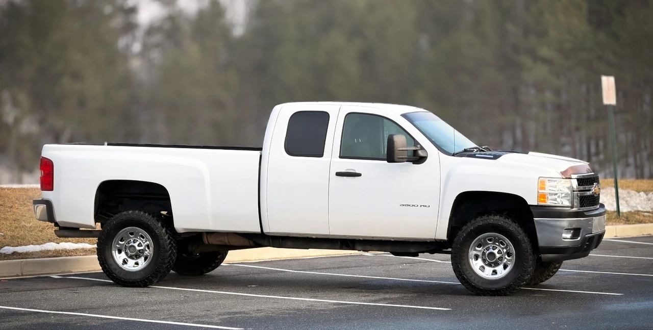 2012 Chevrolet Silverado Heavy Duty 2nd Gen - Image 3 of 21