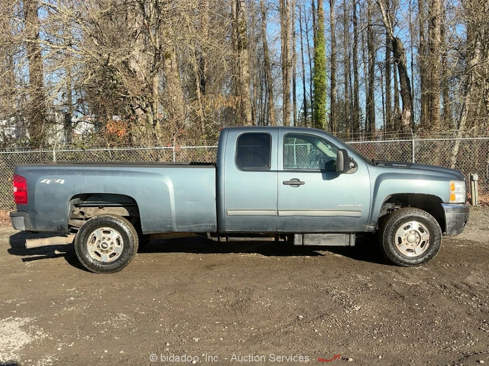 2012 Chevrolet Silverado Heavy Duty 2nd Gen - Image 6 of 12