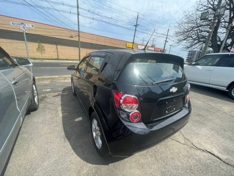 2012 Chevrolet Aveo/Sonic - Image 5 of 12