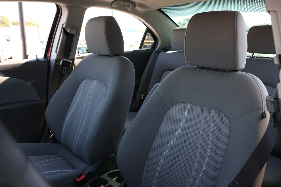 2012 Chevrolet Aveo/Sonic - Image 6 of 12