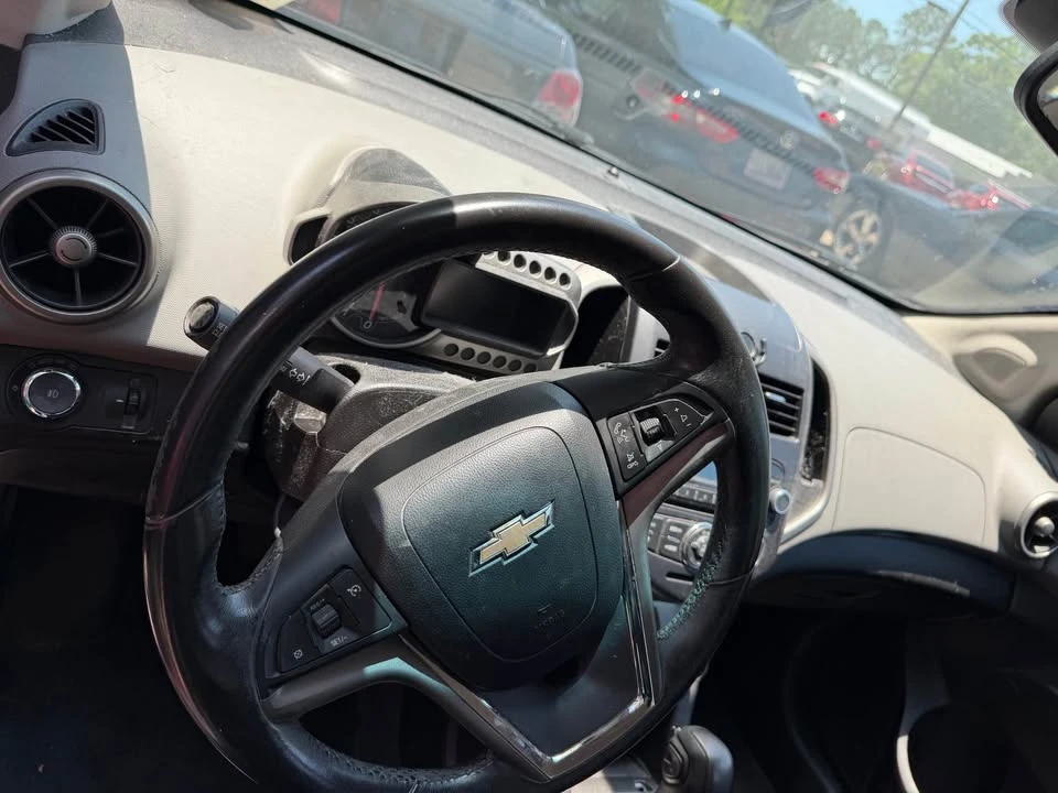 2012 Chevrolet Aveo/Sonic - Image 5 of 7