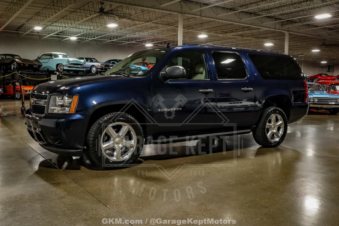 2012 Chevrolet Suburban 10th Gen - Image 5 of 21
