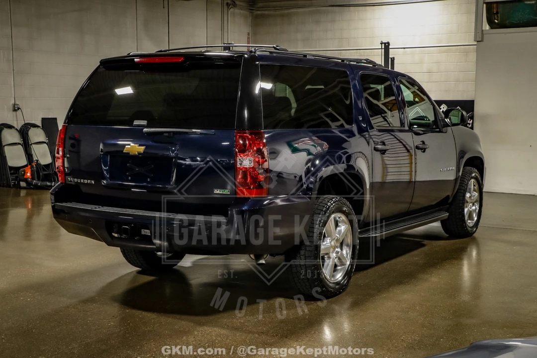 2012 Chevrolet Suburban 10th Gen - Image 9 of 21