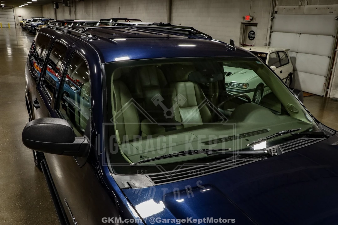 2012 Chevrolet Suburban 10th Gen - Image 16 of 21