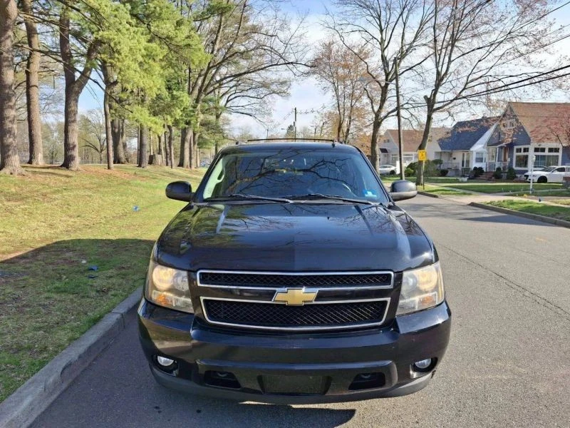 2012 Chevrolet Suburban 10th Gen - Image 6 of 12