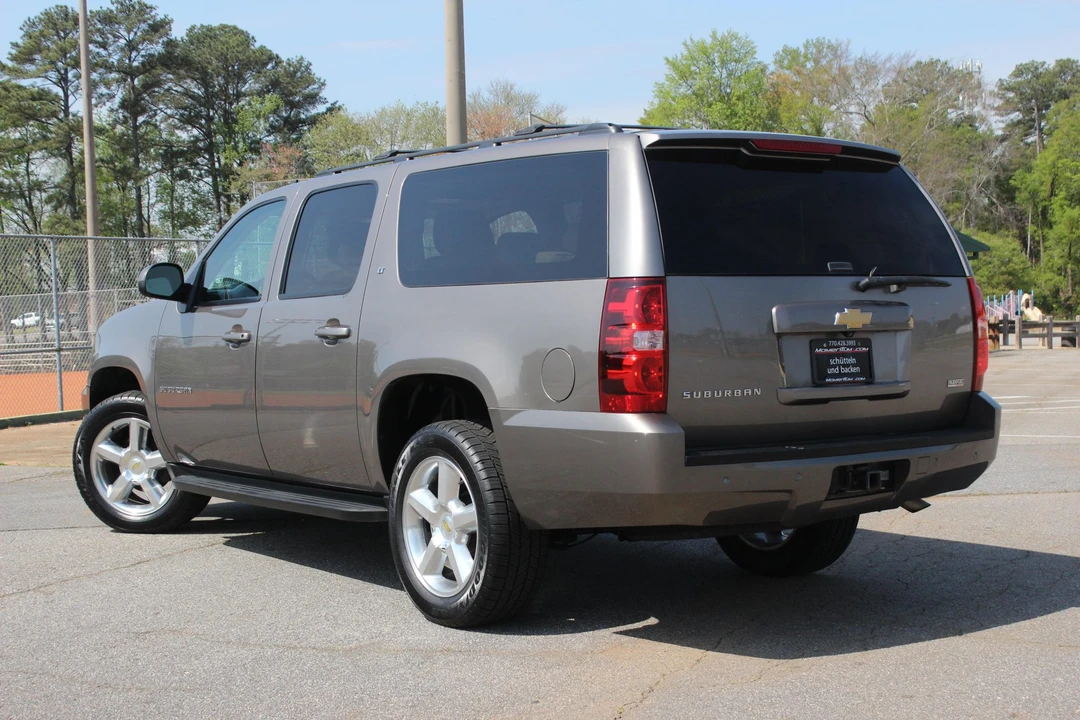 2012 Chevrolet Suburban 10th Gen - Image 20 of 21