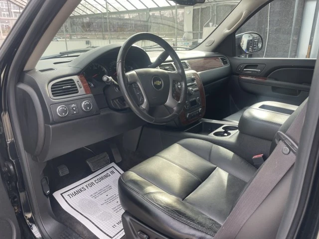 2012 Chevrolet Suburban 10th Gen - Image 31 of 31