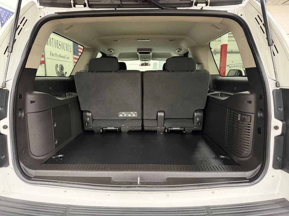 2012 Chevrolet Suburban 10th Gen - Image 20 of 21