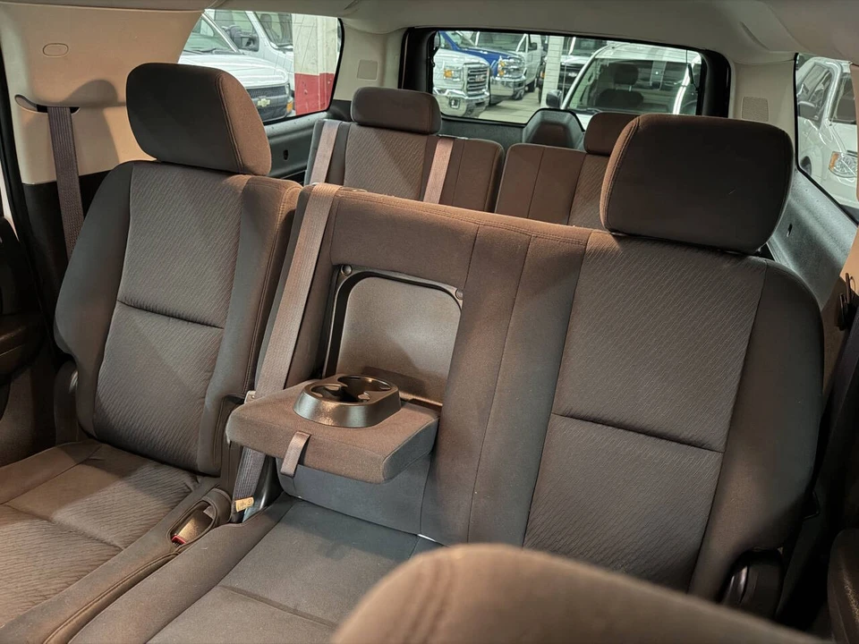 2012 Chevrolet Suburban 10th Gen - Image 9 of 21