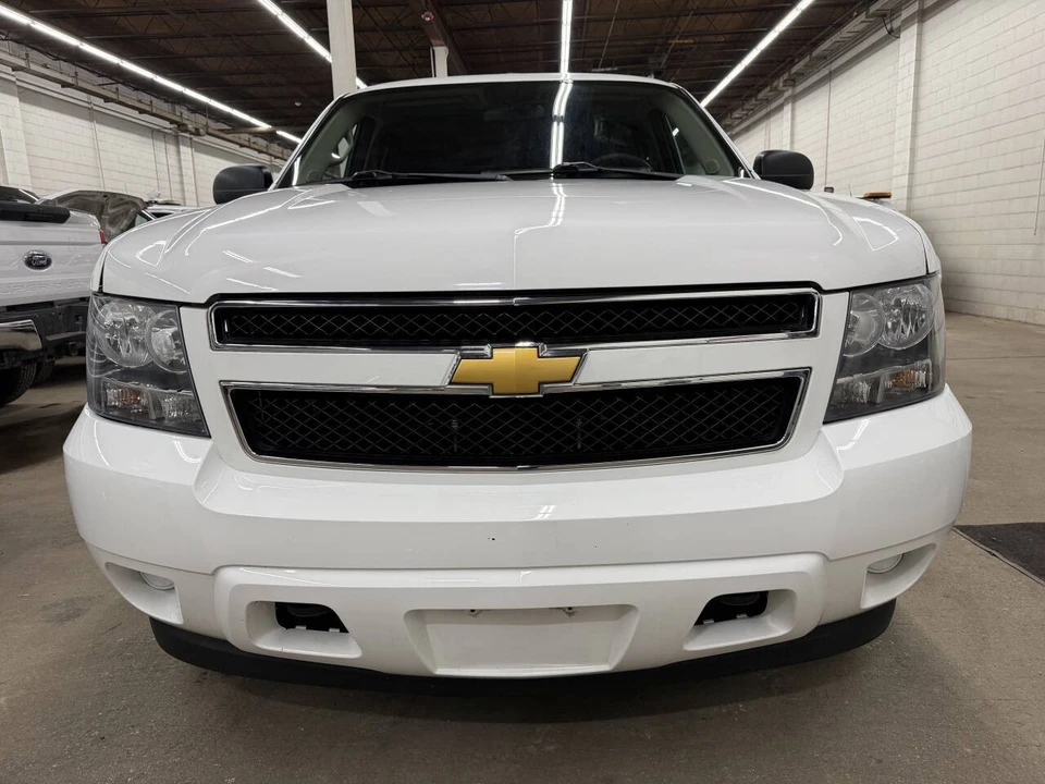 2012 Chevrolet Suburban 10th Gen - Image 13 of 21