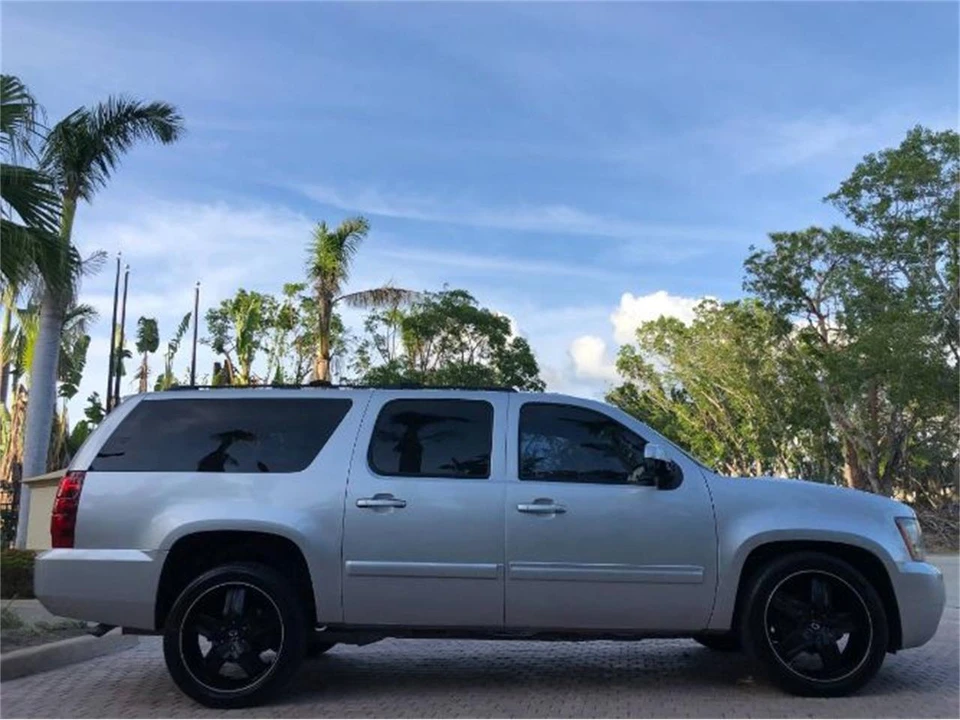 2012 Chevrolet Suburban 10th Gen - Image 12 of 22