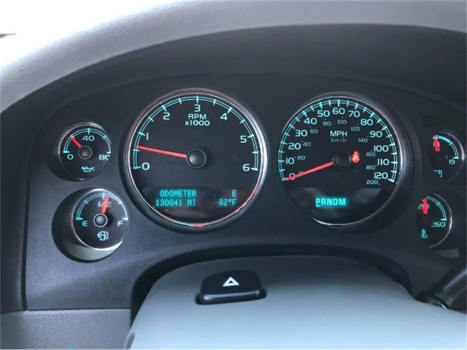 2012 Chevrolet Suburban 10th Gen - Image 21 of 22