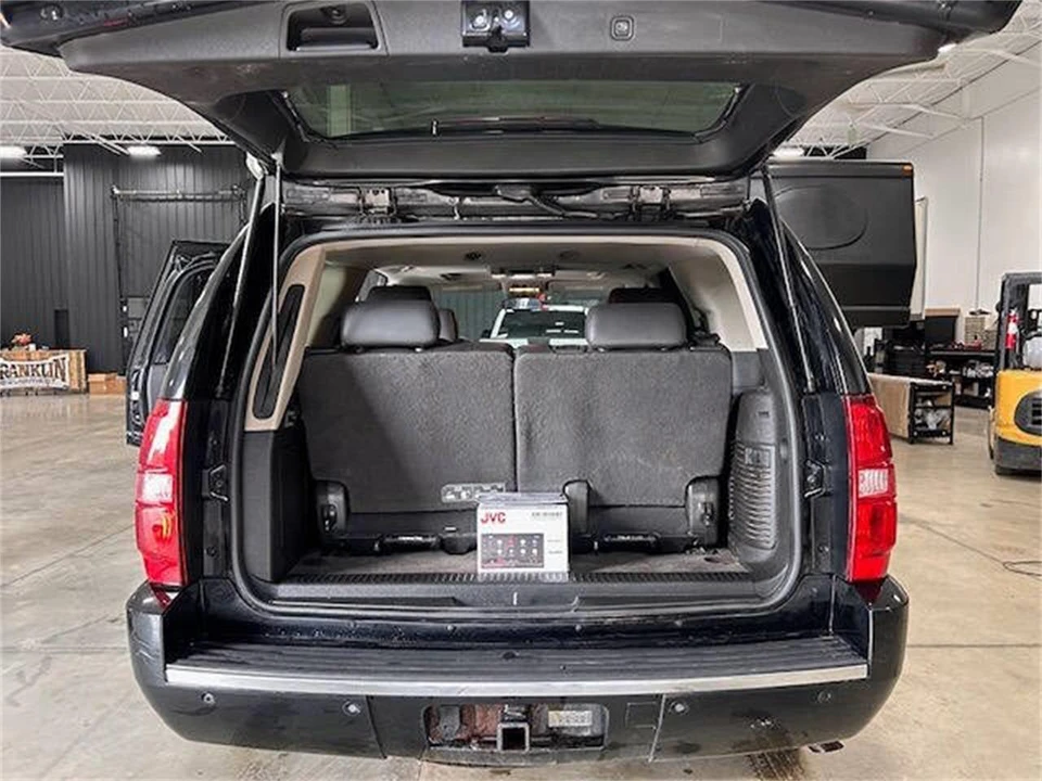 2012 Chevrolet Tahoe 3rd Gen - Image 14 of 15