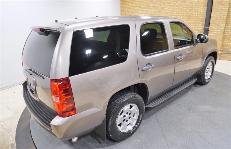 2012 Chevrolet Tahoe 3rd Gen - Image 11 of 21