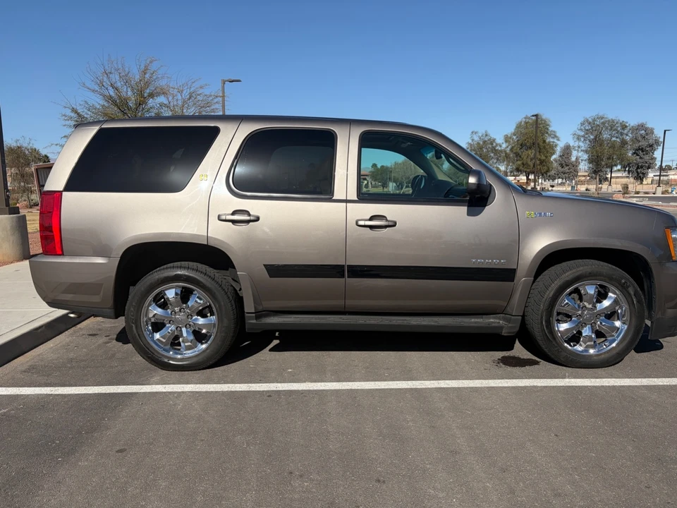 2012 Chevrolet Tahoe 3rd Gen - Image 5 of 20