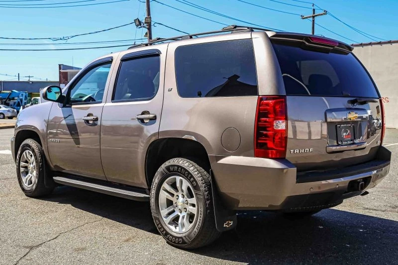 2012 Chevrolet Tahoe 3rd Gen - Image 4 of 12